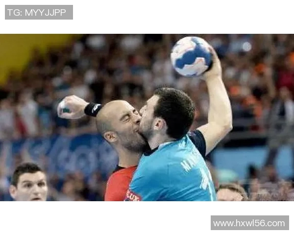 足球明星搞笑瞬间大集合让你捧腹大笑的精彩视频合集