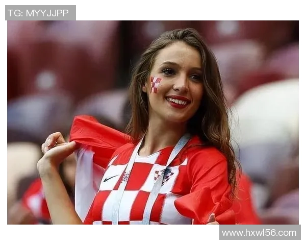 足球明星踢球时意外走光引发热议球迷反应各异引发社交媒体热潮